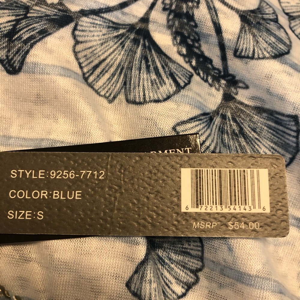 Essentials by Milano - Picture 3 of 4